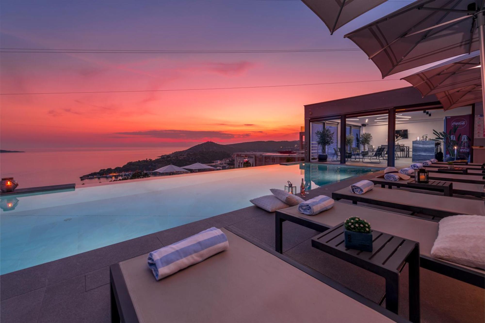 Apartments Villa Poco Loco Млини Екстер'єр фото